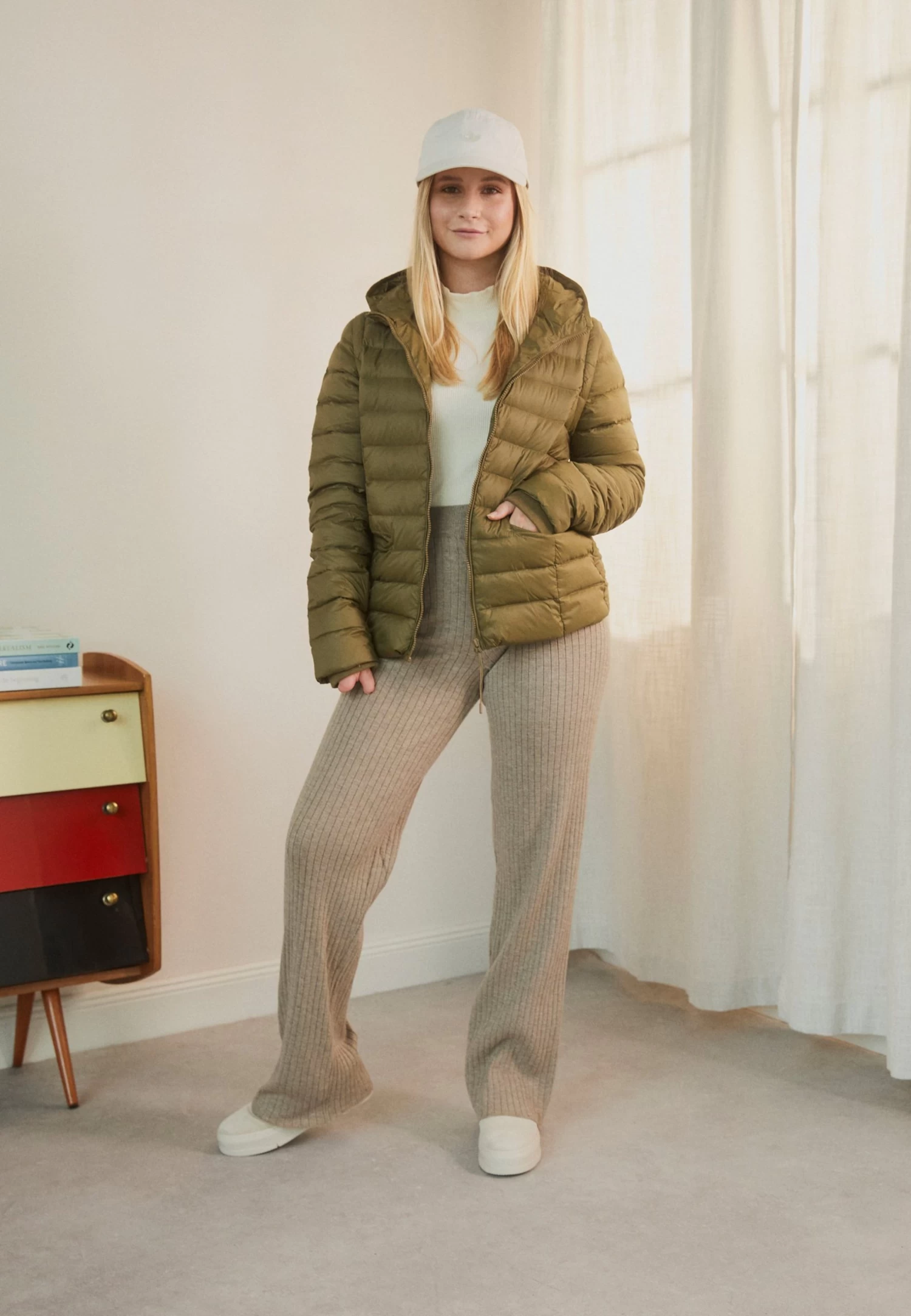 Even&Odd Down Jacket - Khaki 2 Even&Odd Down Jacket - Khaki - Image 2