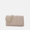 Even&Odd Clutch -Beige