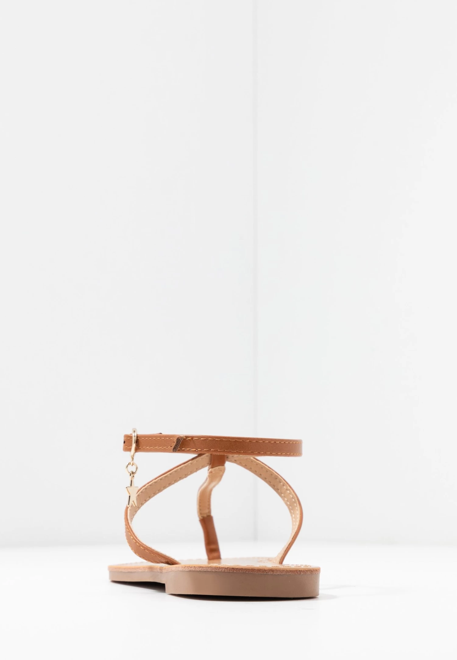 Even&Odd T-Bar Sandals - Cognac 6 Even&Odd T-Bar Sandals - Cognac - Image 6