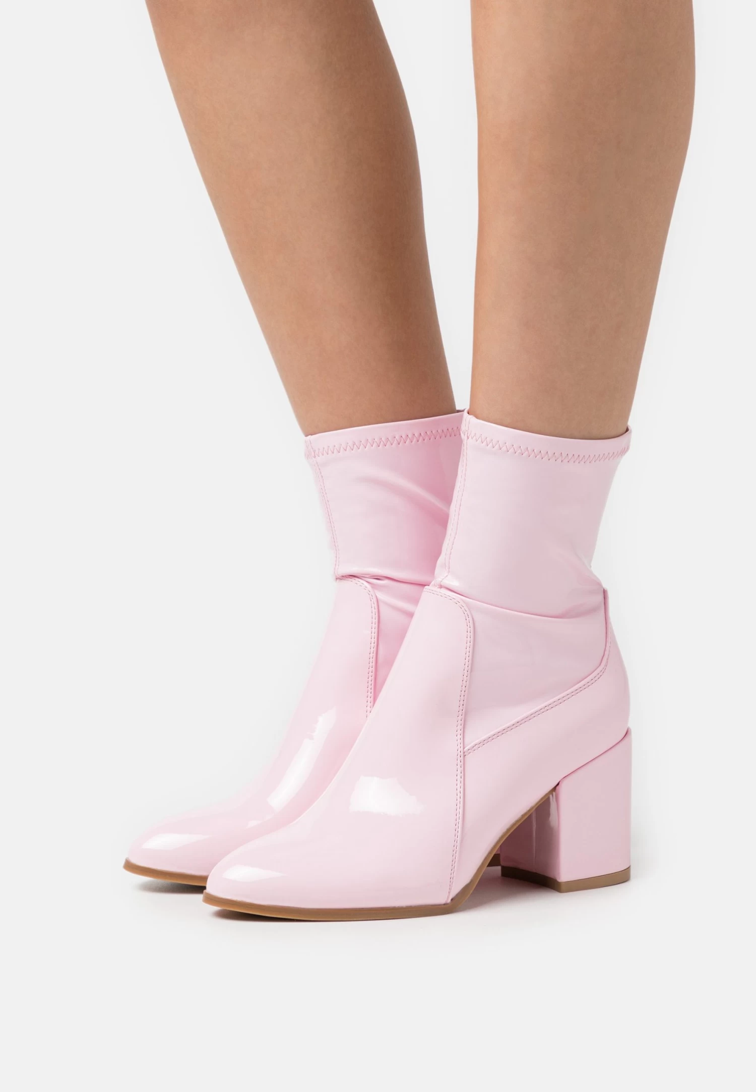 Even&Odd Classic Ankle Boots - Pink 1 Even&Odd Classic Ankle Boots - Pink