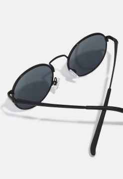 Even&Odd Sunglasses -Black -Even&Odd 3806b2b6b1244af3b7cf536432587d11
