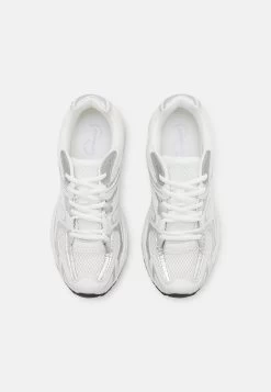 Even&Odd Trainers - Silver/White -Even&Odd 386e15ee7a0342ea84fcdc1739ec18e1