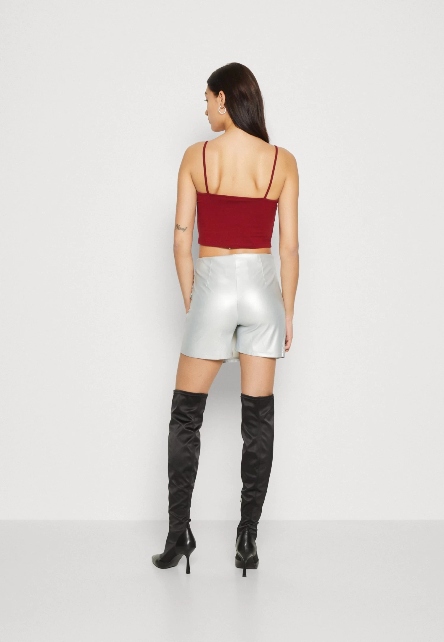 Even&Odd Shorts - Silver 3 Even&Odd Shorts - Silver - Image 3