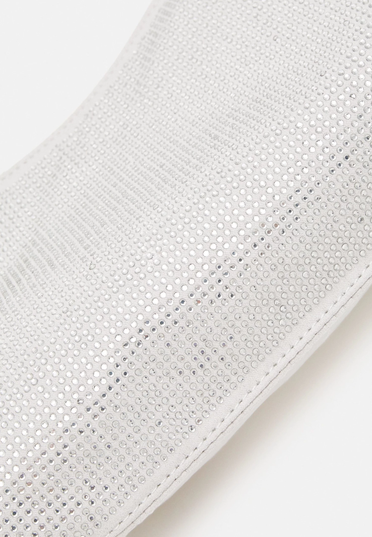 Even&Odd Across Body Bag - Silver-Coloured 6 Even&Odd Across Body Bag - Silver-Coloured - Image 6