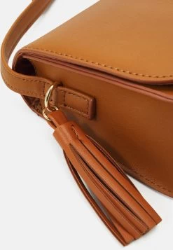 Even&Odd Across Body Bag - Cognac -Even&Odd 4fb4eaf20c864c2cacfe5c5938b6f1bb