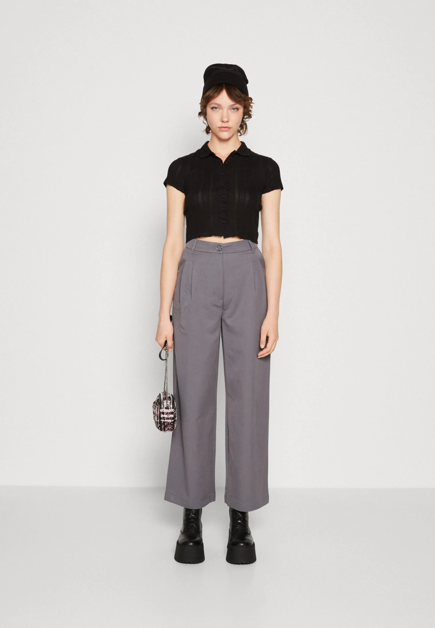 Even&Odd Button-Down Blouse - Black 2 Even&Odd Button-Down Blouse - Black - Image 2