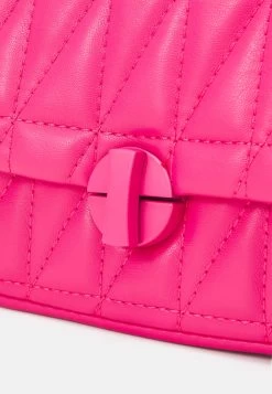 Even&Odd Across Body Bag - Pink -Even&Odd 5d71ae598a654f7f999489b23d9661ac