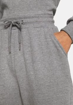 Even&Odd Off Shoulder&Jogger Set - Tracksuit Bottoms -Even&Odd 78ff92ab54f94c0f815f3d4ea350c16f