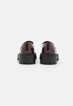 Even&Odd Slip-Ons - Brown 9 Even&Odd Slip-Ons - Brown -Even&Odd 7dbd162d3f374e1b999af6060336a21b