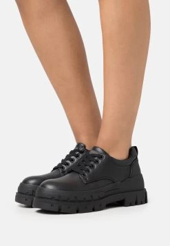 Even&Odd Lace-Ups - Lace-Ups