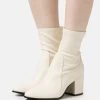 Even&Odd Classic Ankle Boots - Beige
