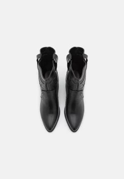 Even&Odd Cowboy/Biker Ankle Boot - Black -Even&Odd a5eb6d047e6f439eaf8f22e82a021429