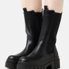 Even&Odd Platform Boots - Black