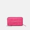 Even&Odd Wallet -Pink