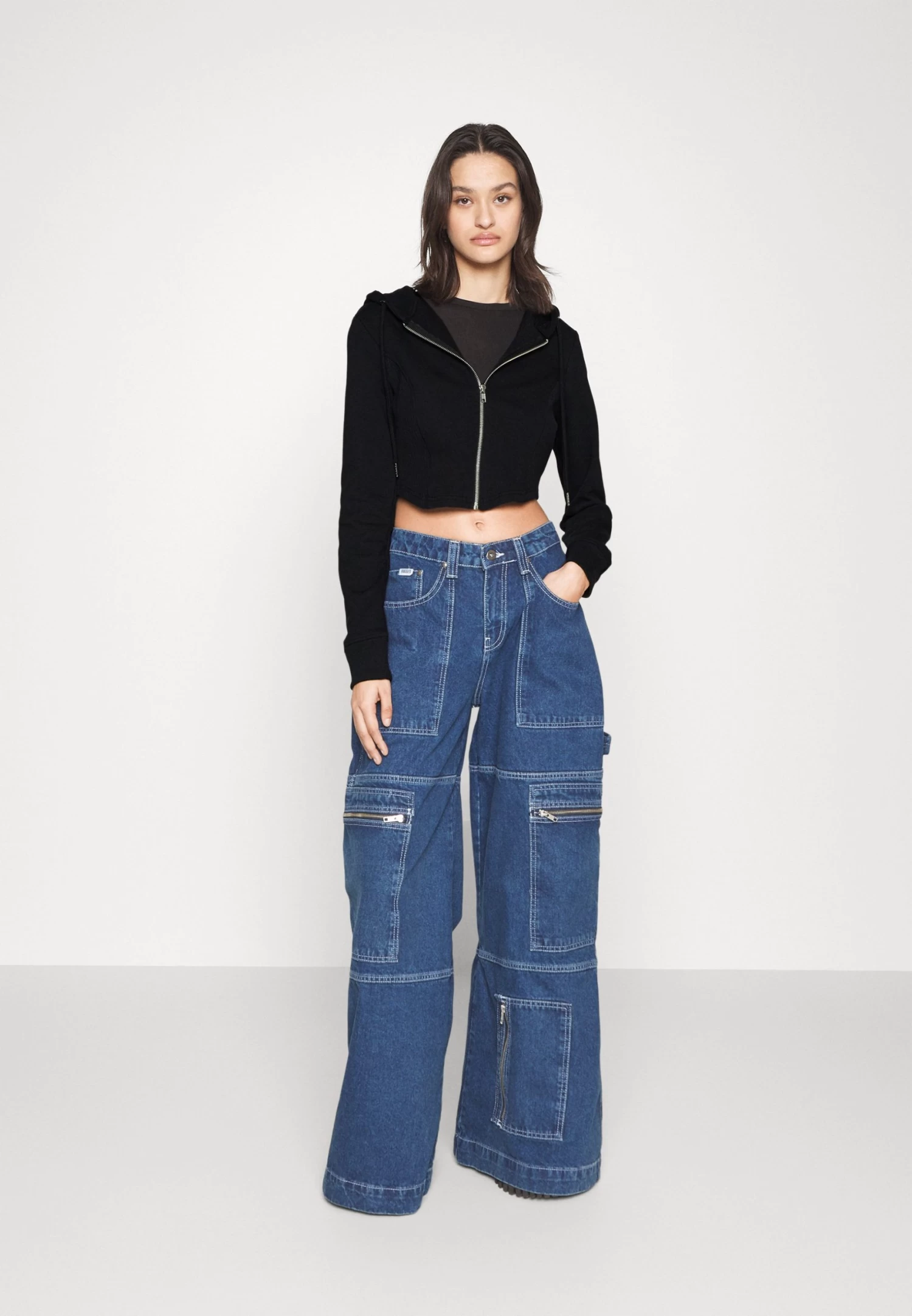 Even&Odd Zip-Up Sweatshirt - Black 5 Even&Odd Zip-Up Sweatshirt - Black - Image 5