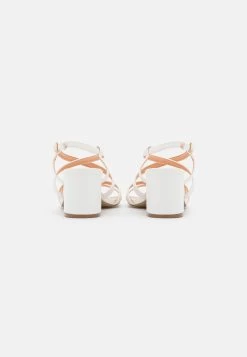 Wide Fit - Sandals - White -Even&Odd bf754c0a4f28468e8f892602e514057f