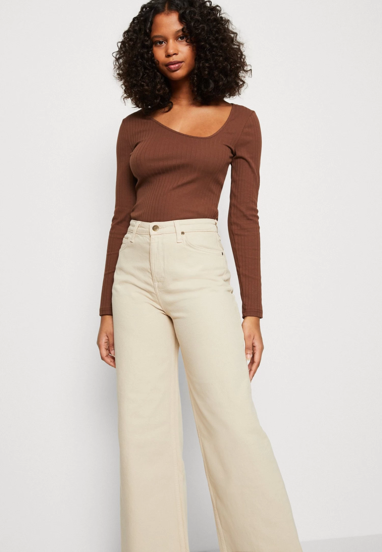 Even&Odd Long Sleeved Top - Dark Brown 4 Even&Odd Long Sleeved Top - Dark Brown - Image 4