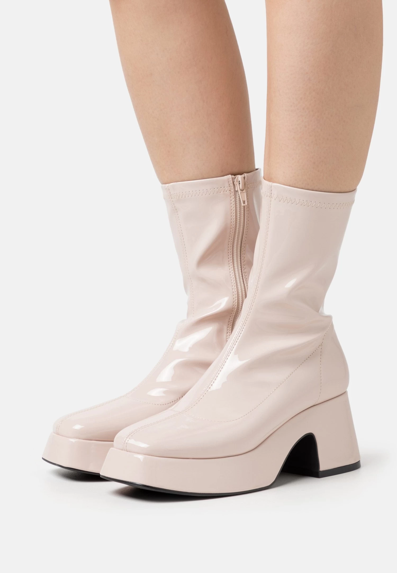 Even&Odd Platform Ankle Boots - Beige 1 Even&Odd Platform Ankle Boots - Beige