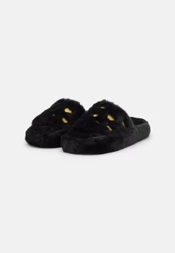 Even&Odd Slippers - Black -Even&Odd e5921ab3b82c4019942bd44f25a48748