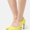 Classic Heels - Yellow