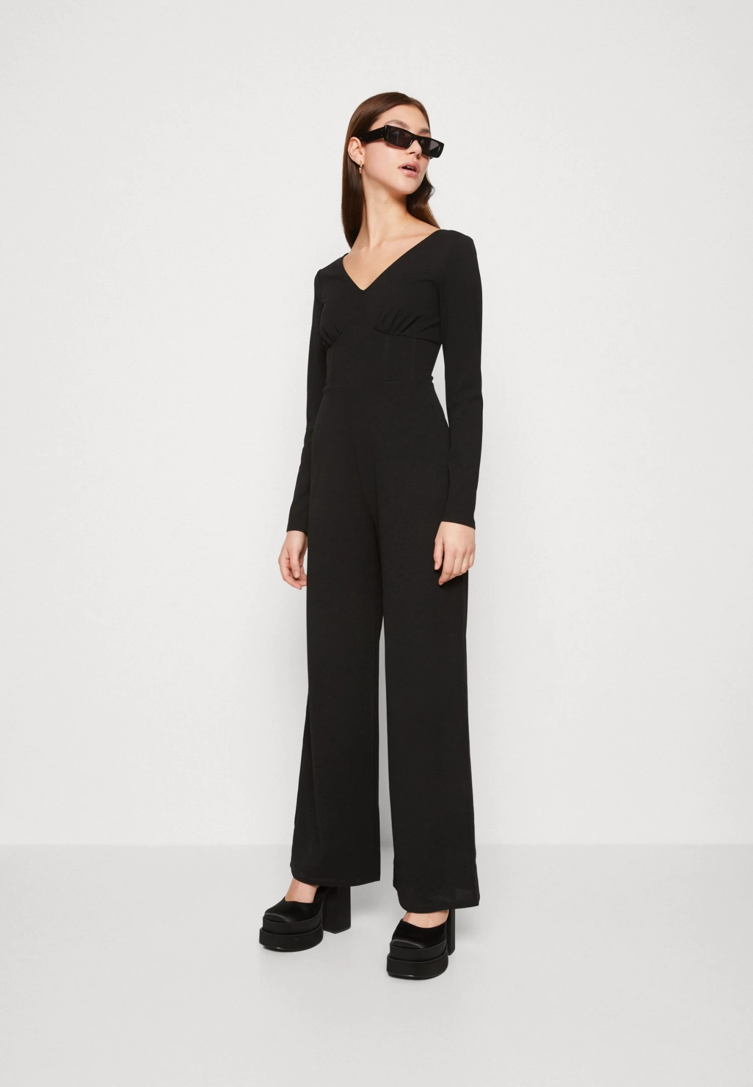 Even&Odd Wide Leg Long Sleeves Bodice - Jumpsuit - Black 2 Even&Odd Wide Leg Long Sleeves Bodice - Jumpsuit - Black - Image 2