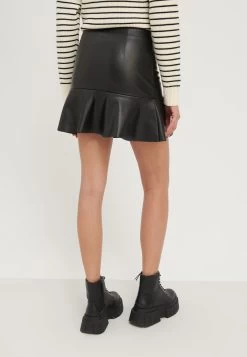 Even&Odd Leather Skirt - Black -Even&Odd f5836b52c62d43ec8d0c0b88469c21e7
