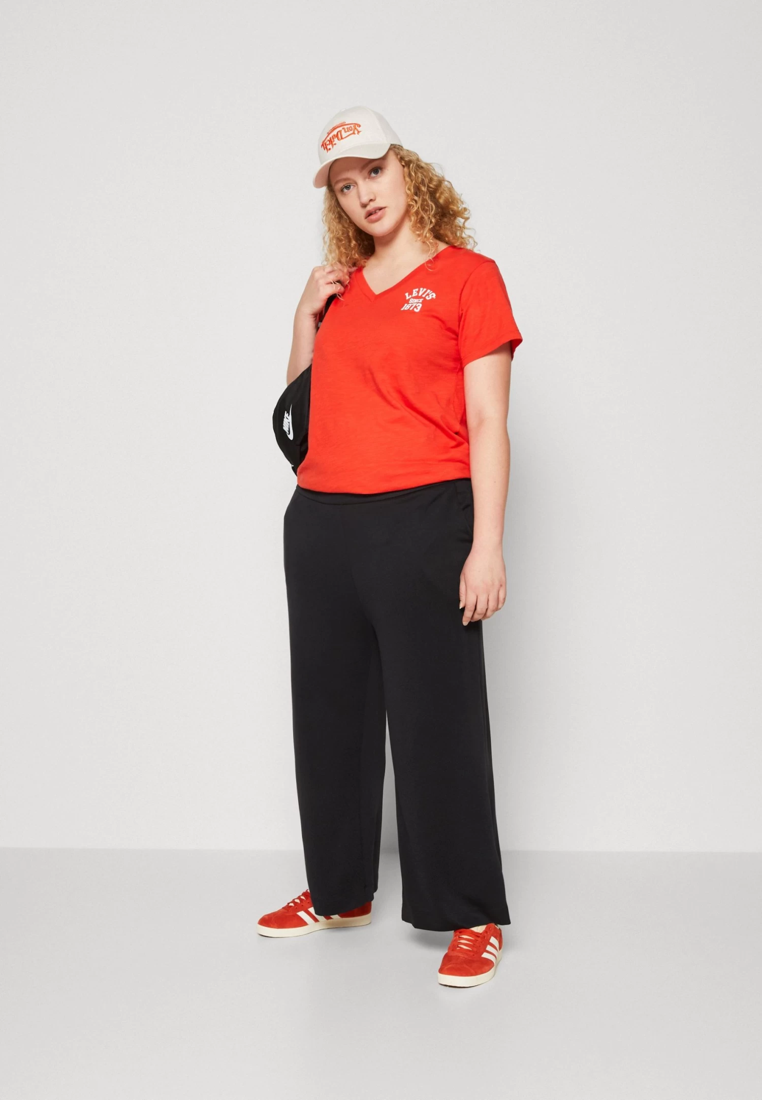 Modal Soft Culotte - Trousers - Black 2 Modal Soft Culotte - Trousers - Black - Image 2